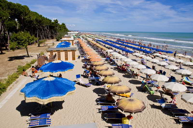 بينيتو Cerrano Park Resort المظهر الخارجي الصورة