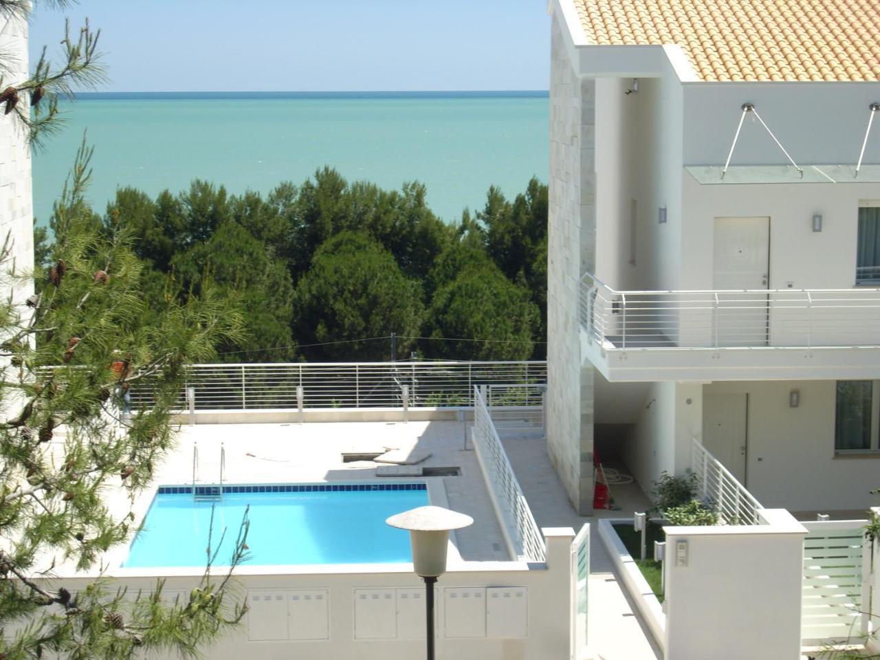 بينيتو Cerrano Park Resort المظهر الخارجي الصورة